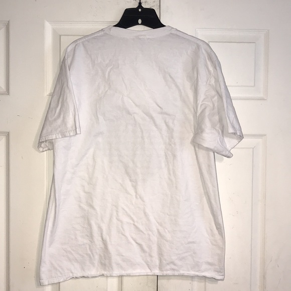 Women’s Heart Tee - Picture 4 of 6